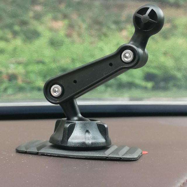 Adhesvie Dashboard-Halterungsbasis mit 17-mm-Kugelkopf für Auto-Handyhalterung, 360 Grad drehbar, Schwarz - Bild 1
