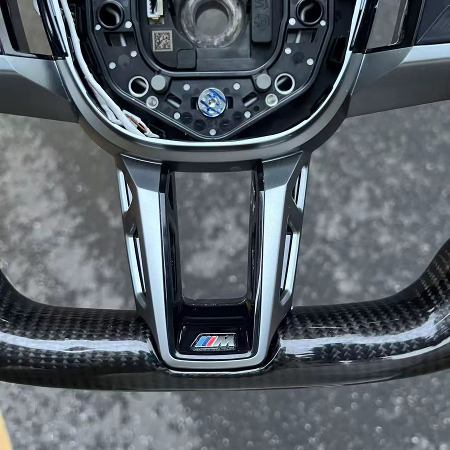 MAXEAGLE Sport-Lenkrad Upgrade für BMW G30 G20 F80 7er-Serie G70 ID7 zu ID8 maßgefertigt - Bild 2