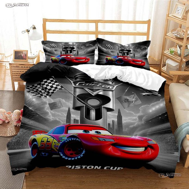 Pixar McQueen Auto Bettwäsche-Set mit Bettbezug und Kissenbezügen in Rot von Creative homewares, Breite: 172 cm, Tiefe: 218 cm - Bild 1