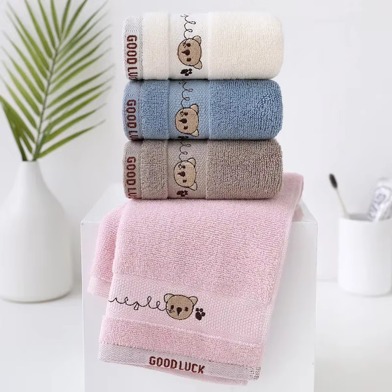 Weiches Babyhandtuch aus Baumwolle mit Bären-Motiv in Pink für Neugeborene - Bild 2