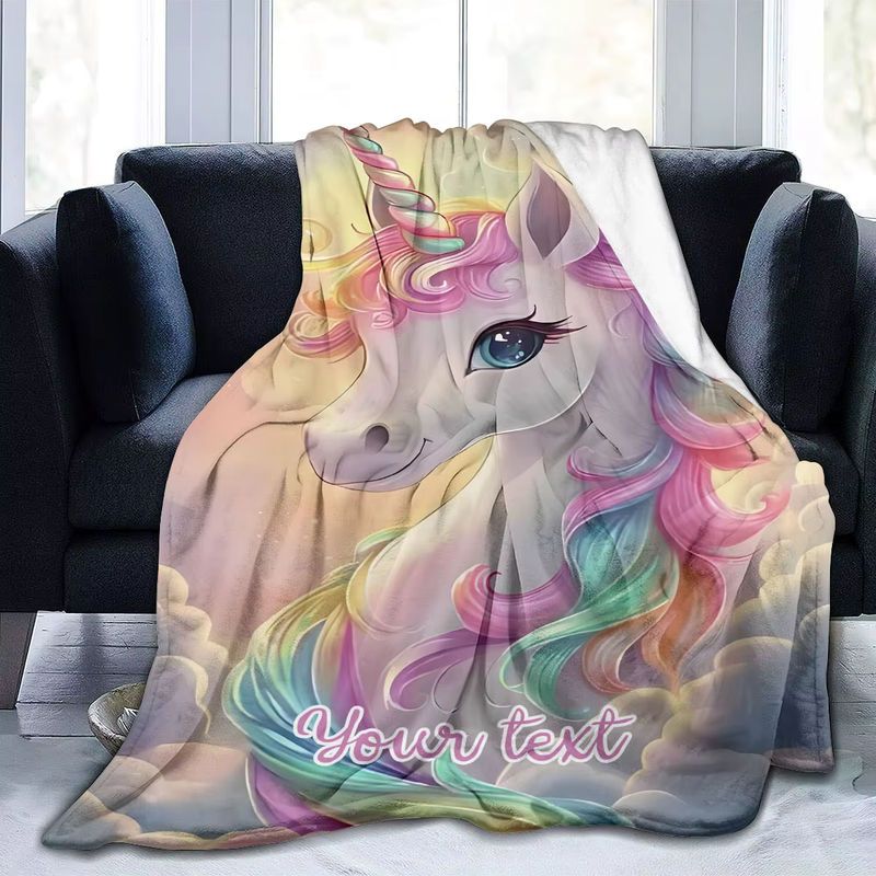 Personalisierte Regenbogen-Einhorn-Decke von ZIZ in Multicolor mit individuellem Namen - Bild 3