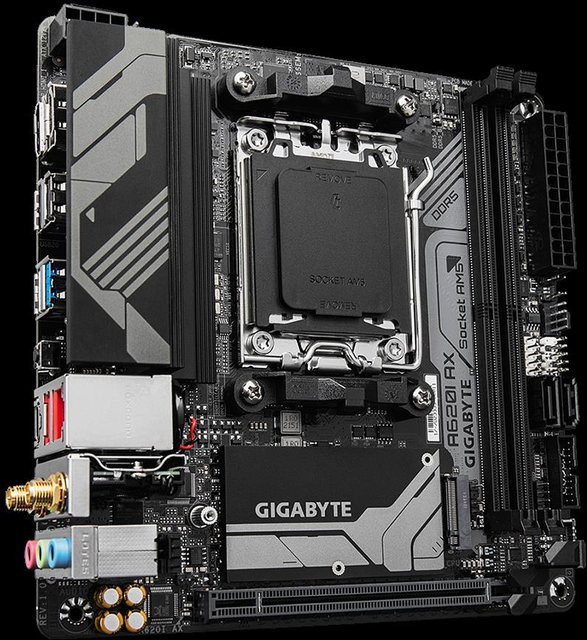 Gigabyte A620I AX Mainboard Mini-ITX Sockel AM5 AMD A620 Chipsatz DDR5 Wi-Fi 6E Bluetooth 2,5 Gigabit LAN USB-C Schwarz - Bild 2