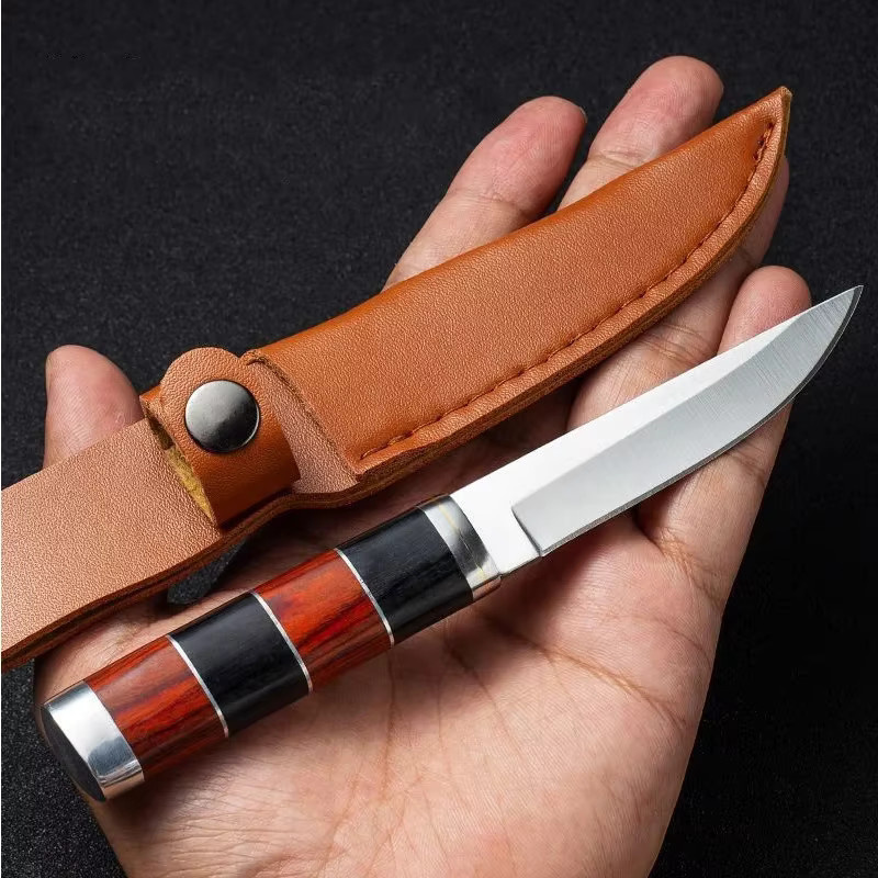 GuanQi Allzweckmesser aus Edelstahl mit Holzgriff für Fleisch, Fisch und Obst - Bild 4