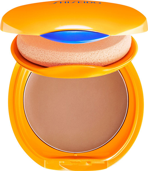 Shiseido Tanning Compact Foundation, LSF 10, schimmernd, Hyaluronsäure - Bild 1