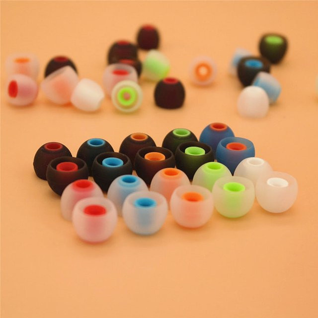 12 Stück Universal Silikon-Ohrpolster für In-Ear-Kopfhörer, 3,8 mm, Schwarz und Rot - Bild 1