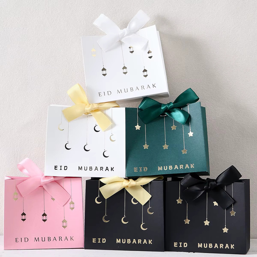 Set aus 5 Mini-Luxus-Geschenkboxen für die Feiertage in Rosa mit goldenen Laternen- und Sternen-Motiven, B/T/H: 11,5 x 10 x 4,5 cm - Bild 2