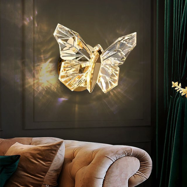 Lyfs Nordic LED Schmetterling Wandlampe in Gold/Messing mit warmweißem Licht für Wohnzimmer, Schlafzimmer und Hotel - Bild 1