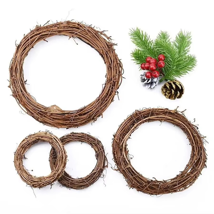 Künstlicher Kranz mit Reben und Blumen in Braun für Hochzeit, Weihnachten und Garten als DIY-Hängedekoration - Bild 3