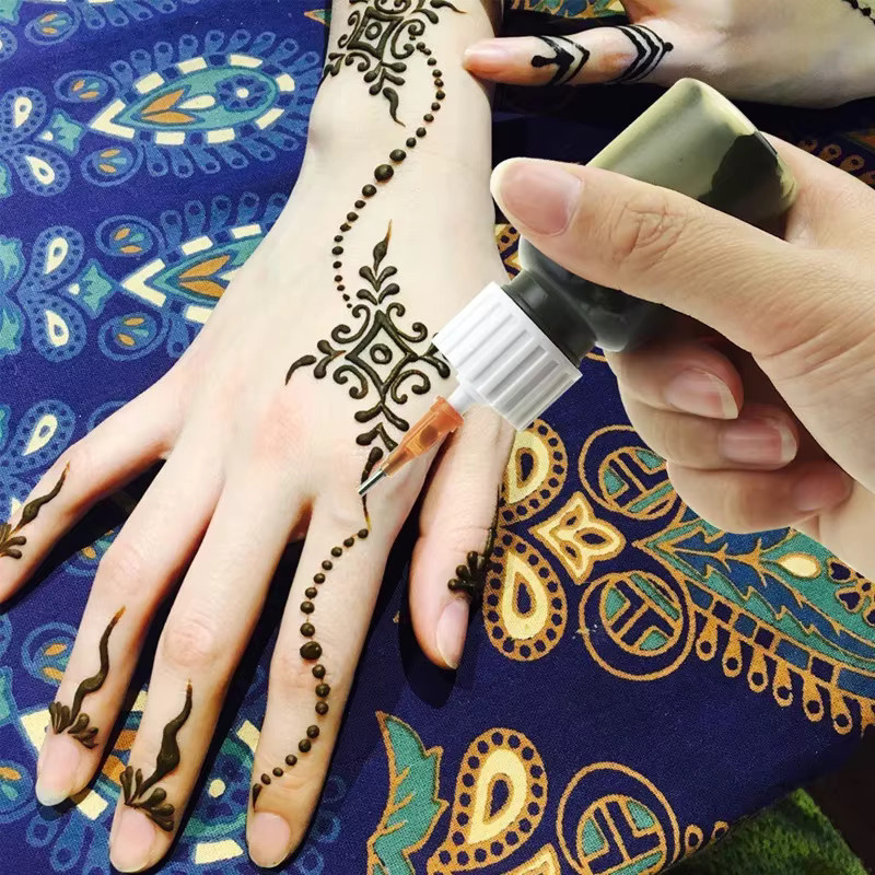 JUN.M Henna-Tattoo-Flasche mit Feinem Düsenapplikator, Unisex - Bild 2