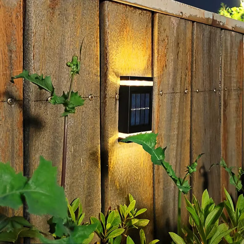SHENZHITECH Solar-LED-Wandleuchte in Schwarz mit warmweißem Licht für Außenbereich und Garten - Bild 5