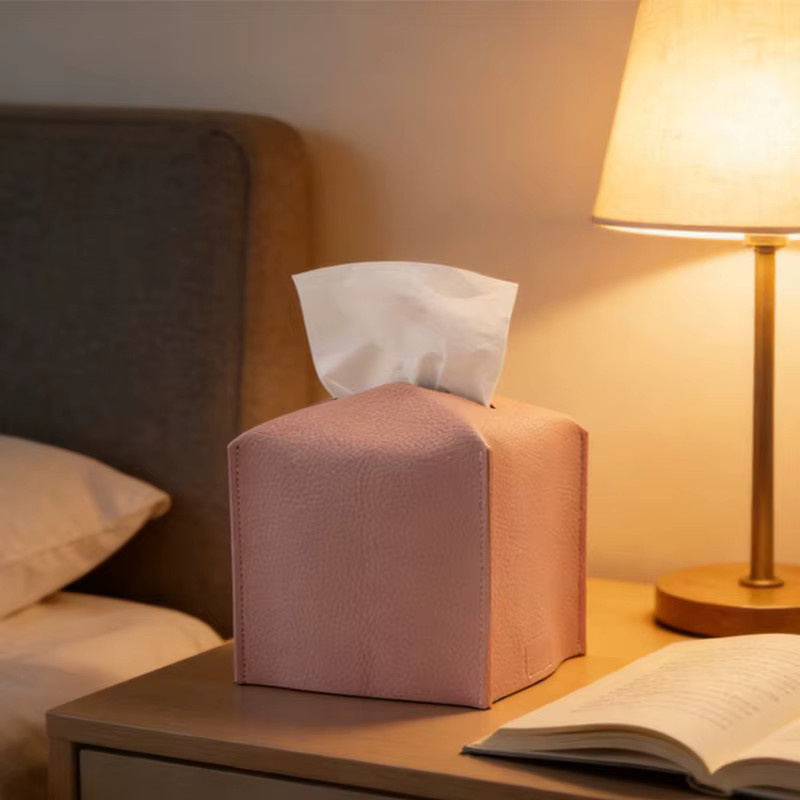 Dekorative Taschentuchbox aus PU-Leder als Organizer für Büro, Badezimmer und Nachttisch in Grau oder Pink - Bild 3