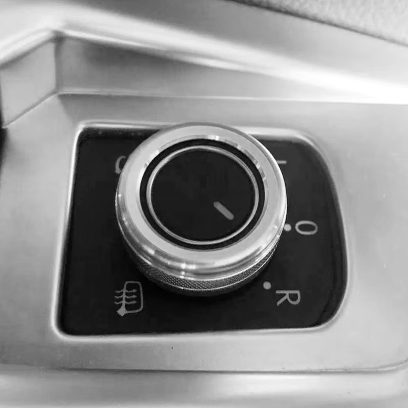 Dekorative Ring Abdeckung für den Rückspiegel-Einstellknopf von Volkswagen Passat und Touareg - Bild 2