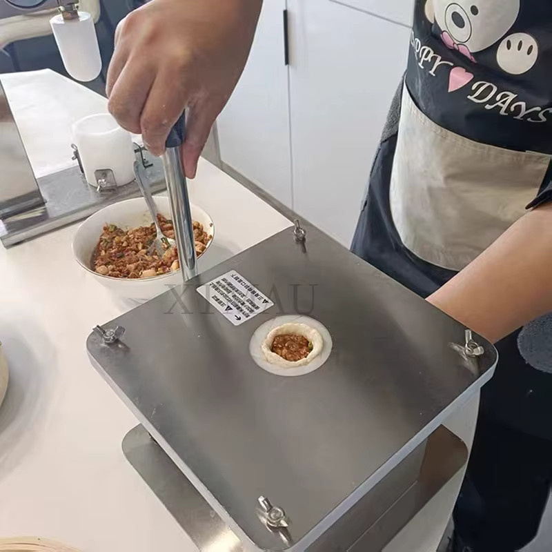 Manuelle Baozi-Maschine aus Edelstahl von XTMAU in Silber zur Herstellung von gedämpften gefüllten Brötchen - Bild 4