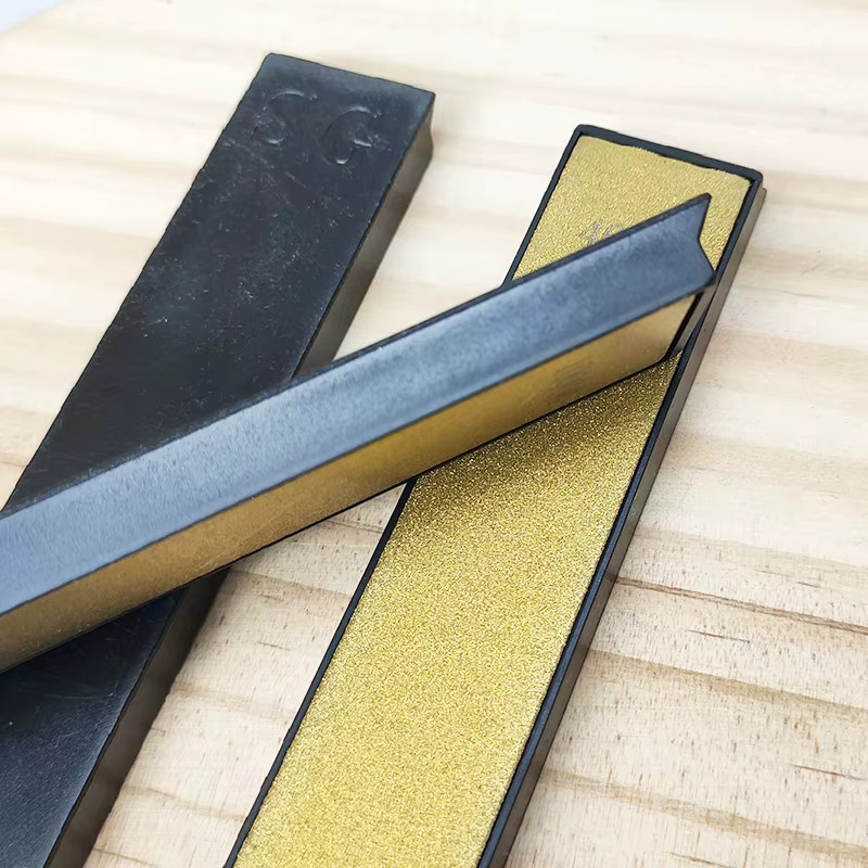 RSCHEF Goldener Diamantstein Messerschärfer als Schleifstein und Schleifwerkzeug zur Korrektur der Schneidkante in Gold - Bild 2