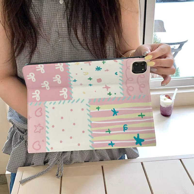 Apple iPad Pro und iPad Air Schutzhülle mit Rosa Stern-Farbblöcken in Pink, Weiß und Multicolour - Bild 3