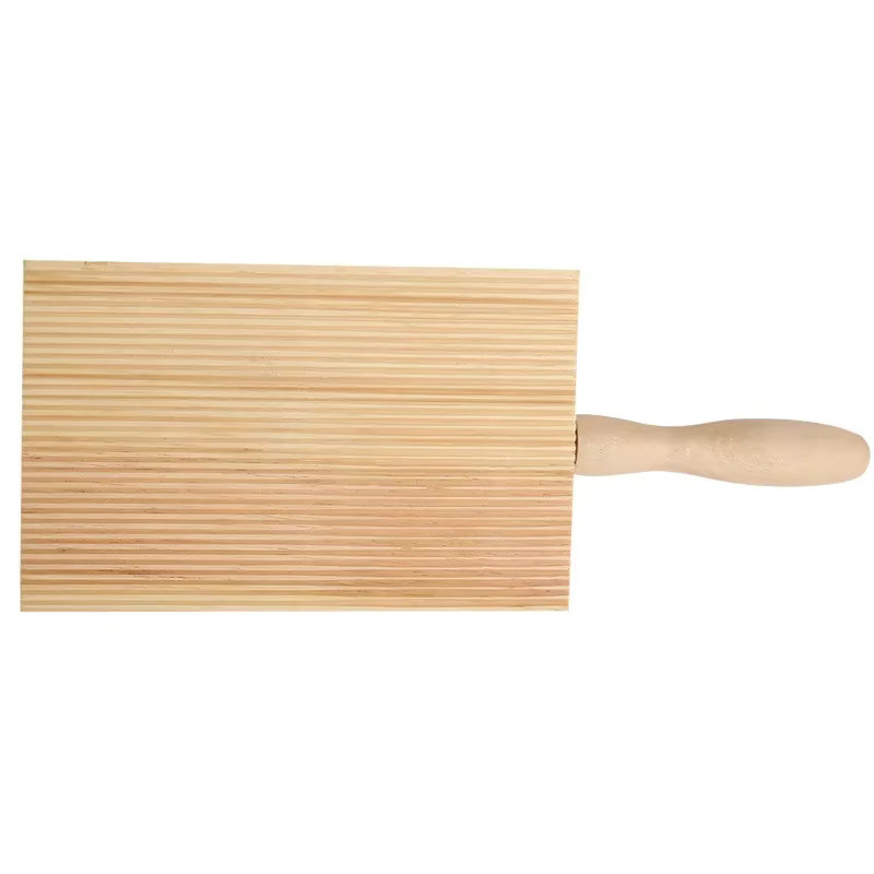 Handgefertigtes Nudelbrett aus Holz in Braun, rechteckiges Nudeltablett für Gnocchi und Kartoffelknödel, Breite: 21,5 cm - Bild 5