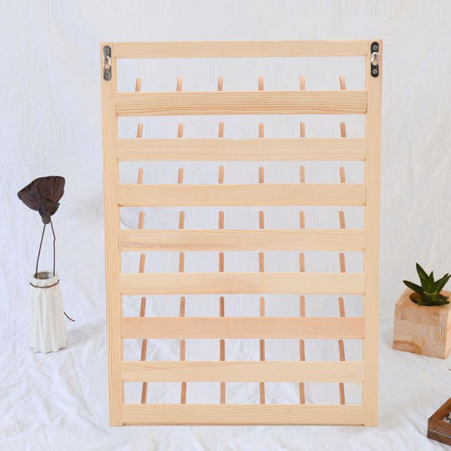 TOPINCN Fadenorganizer aus Holz zur Wandmontage mit 48 Spulen in Beige - Bild 1