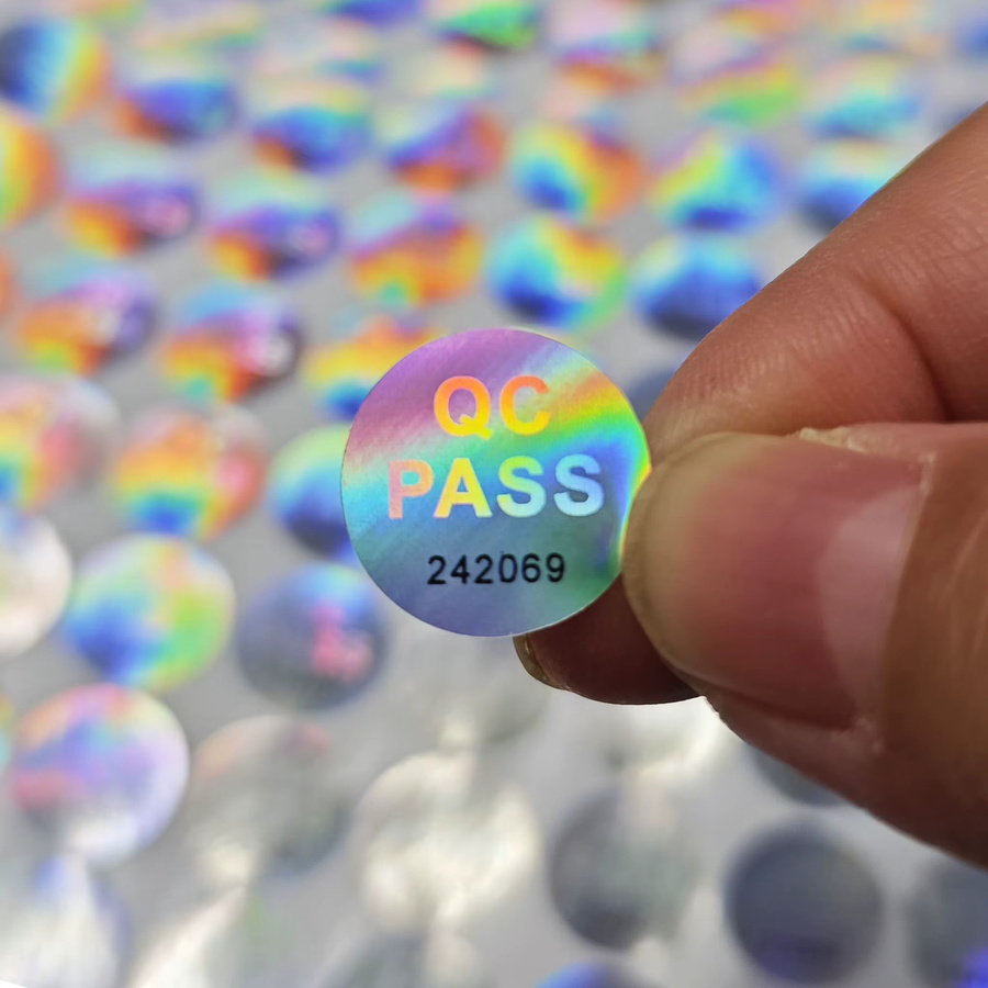 QC PASS Hologramm-Aufkleber mit schwarzen Zufallsnummern, glänzende Laser-Rundaufkleber in Silber und Multicolour für die Qualitätsprüfung - Bild 3