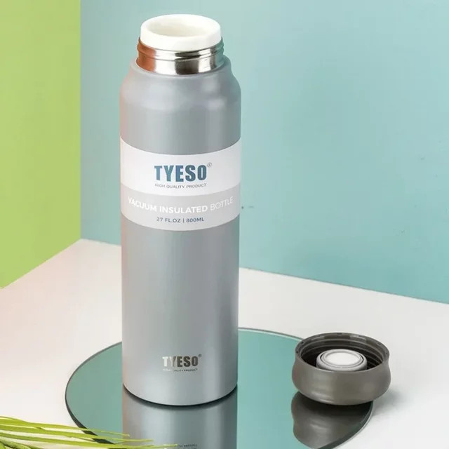 TYESO Isolierter Edelstahl Thermobecher für Kaffee und Wasser, Rot, 750 ml - Bild 1