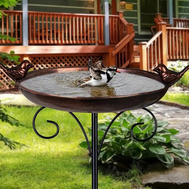 Crafttradeonline Metall Vogelbad in Brown mit 5-zackigem Sockel und rundem Design im Vintage-Stil - Bild 1