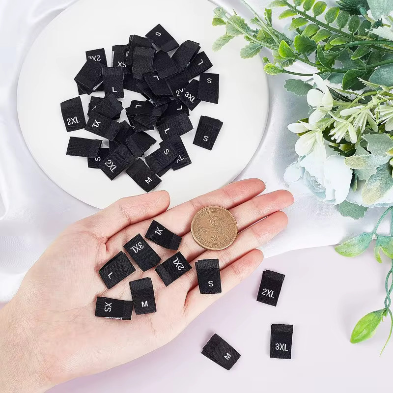 350 Stück Kleidungsgrößenetiketten aus Polyester in Schwarz mit 7 Größen XS bis 3XL zum Annähen - Bild 2