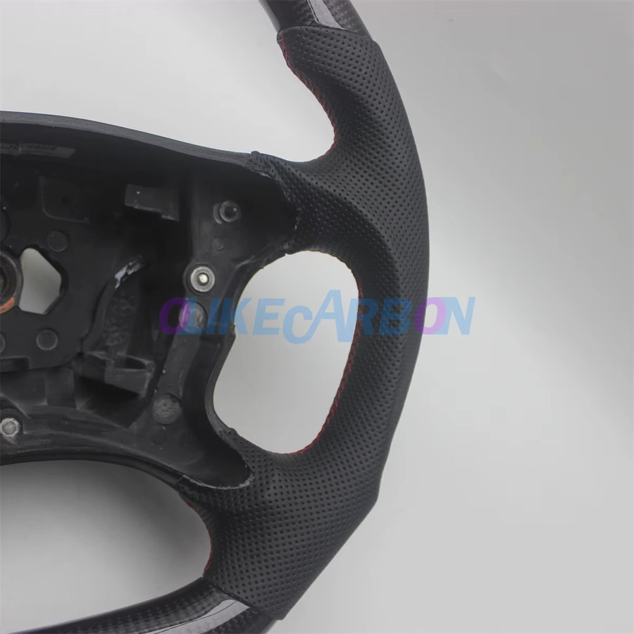 Echtes Carbon-Lenkrad in Schwarz für Mercedes-Benz E-Klasse W211, CLK-Klasse C209, CLS-Klasse C219, G-Klasse W463 und SL-Klasse R230 - Bild 3