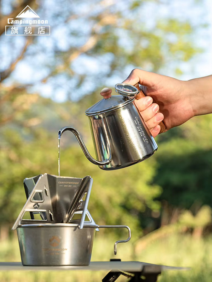 CAMPINGMOON Kaffeekessel SW-3 aus Edelstahl in Schwarz und Silber mit feinem Ausguss und verbrühungssicherem Deckel - Bild 3