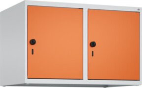 C+P Aufsatzschrank 7035/2004 mit 2 Abteilen und Sicherheits-Drehriegel, Farbe: Lichtgrau/Reinorange, B: 80 cm, H: 50 cm, T: 50 cm - Bild 1