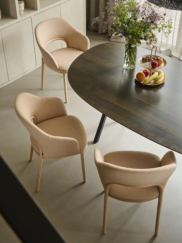 Thonet Stuhl 520 Pf aus Buche mit Stoffbezug in Pink - Bild 3