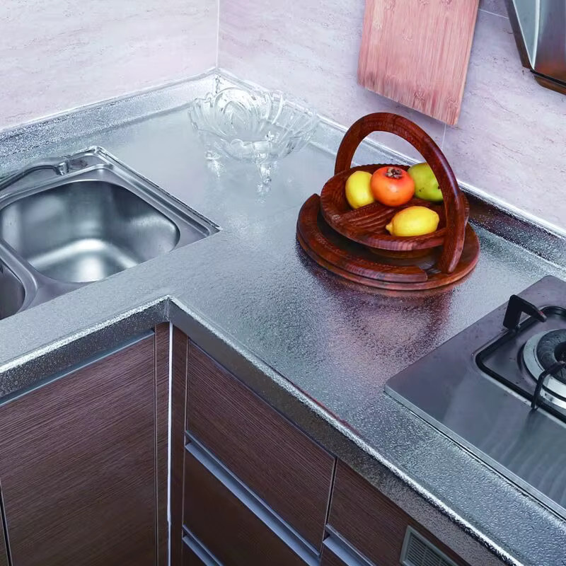 Wasserdichte und ölbeständige Wandaufkleber für die Küche in Gold und Silber aus Aluminium - Bild 2
