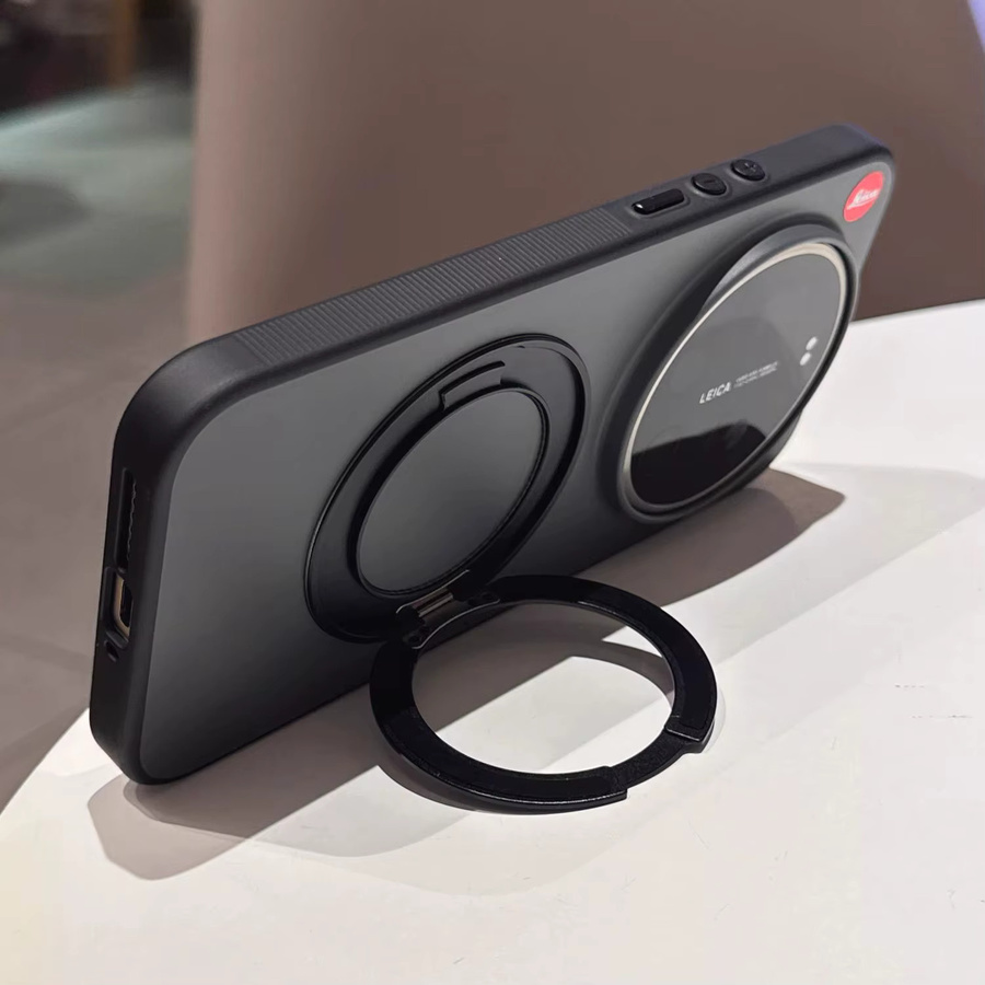 Xiaomi Mi 17 Ultra Schutzhülle aus hartem Silikon mit Ringständer und Magnetischem MagSafe Design in Schwarz - Bild 2