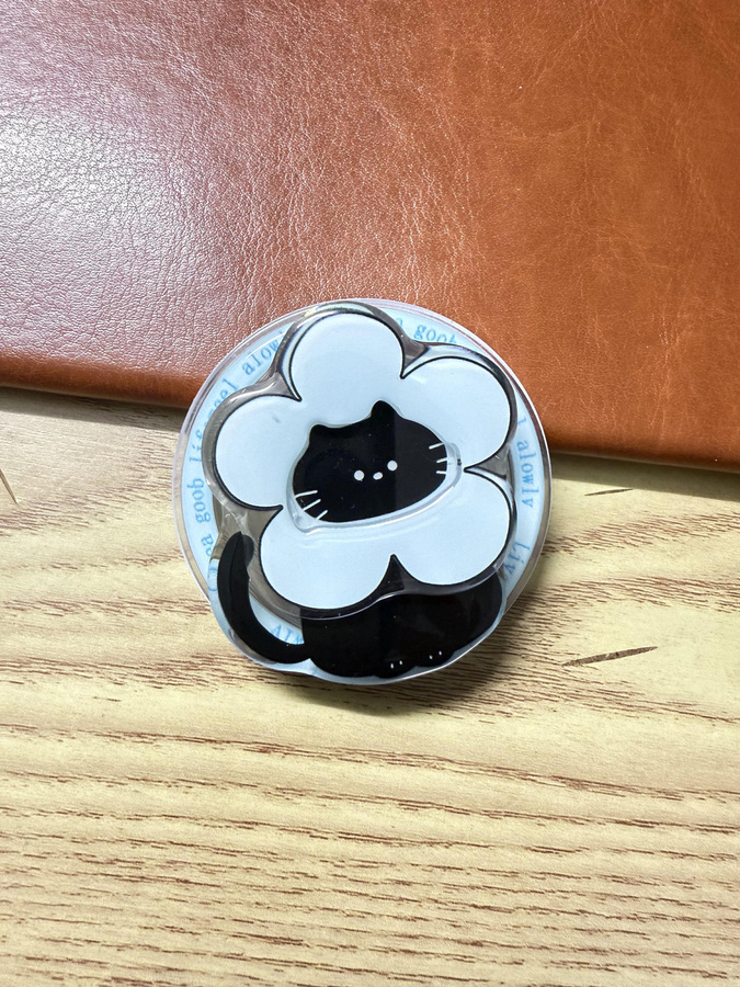 DIXSG Magnetischer Griptok für iPhone 16 mit Koreanischem Cartoon Kätzchen Design und MagSafe Kompatibilität - Bild 4