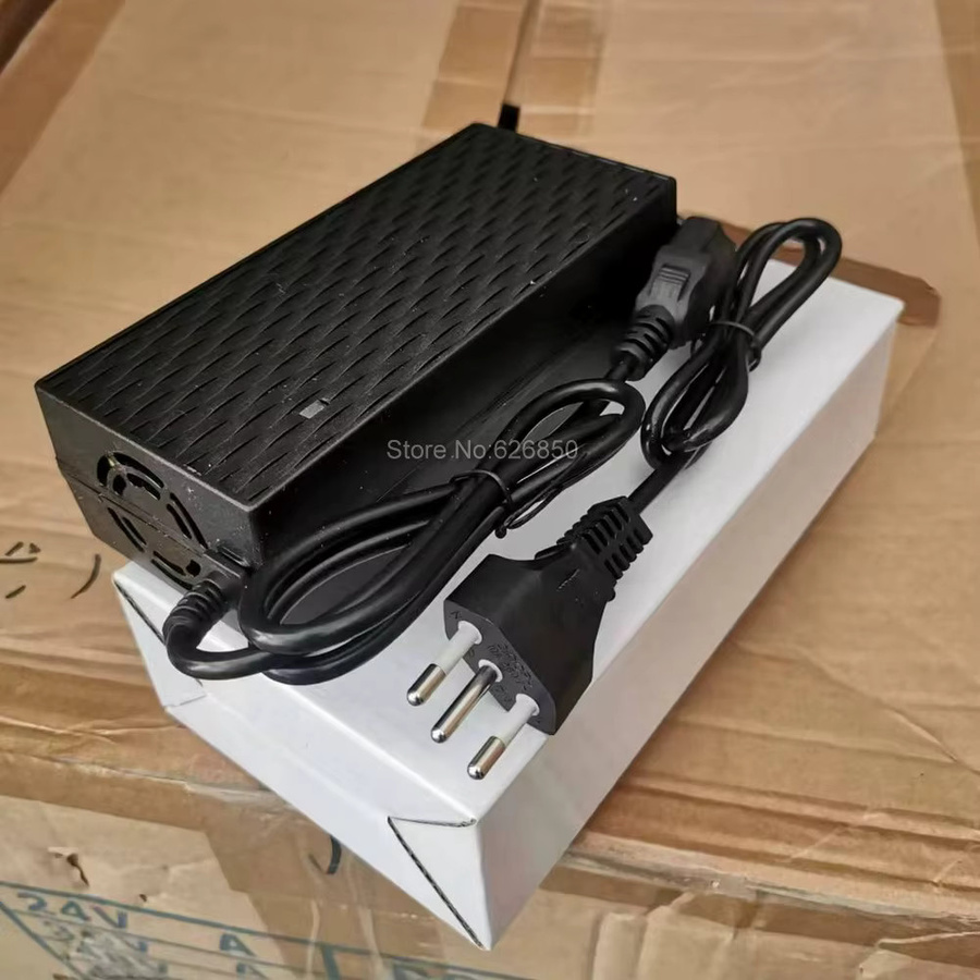 Citycoco Elektro-Roller Batterie Ladegerät Netzteil 60V 2A in Schwarz mit brasilianischem Standard und EU/US-Stecker - Bild 3