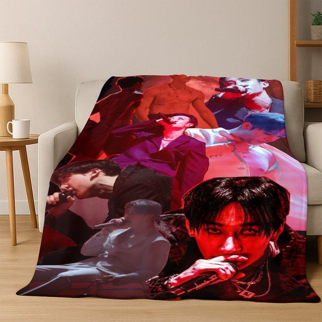 Potdemiel Bang Chan Kpop Stray Kids Flanell-Überwurfdecke in Multicolour - Bild 1