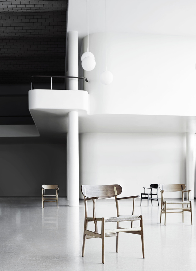 Carl Hansen & Søn CH26 Stuhl mit Stoffbezug in Braun - Bild 3