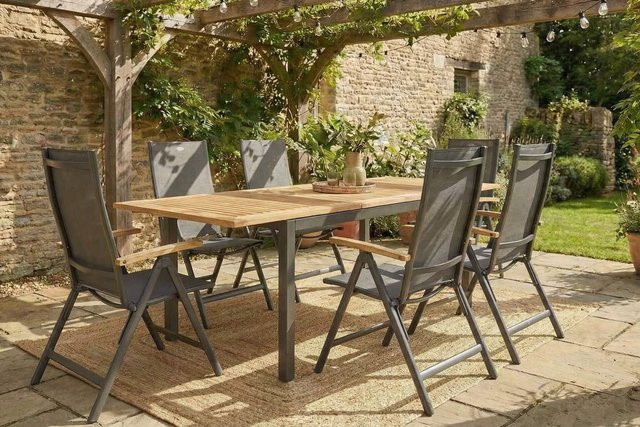 Hartman Aruba Garten-Essgruppe aus Aluminium und Teakholz in xerix/natur mit 6 Hochlehnern und ausziehbarem Tisch - Bild 1