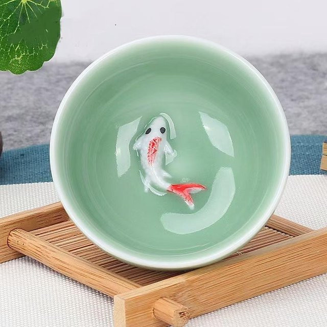 Yiran Furniture Teetasse aus Porzellan mit Fischmotiv in Celadon Grün für Kung Fu Tee und Oolong Verkostungen - Bild 1
