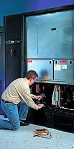 APC Start-UP Service 5X8 Vor-Ort Installation und Schulung für P/N: ACRC500, ACRC501, ACRC502, ACRC600, ACRC600P, ACRC601, ACRC601P, ACRC602, ACRC602P - Bild 1