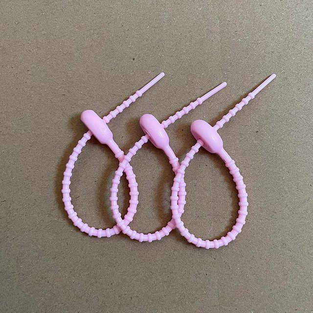 10 Stück Silikon Kabel Organizer Wickler mit Klettband in Rosa von TianJinGeErLiShangMaoYouXianGongSi zur Kabelverwaltung und als Lebensmittelverschluss - Bild 1