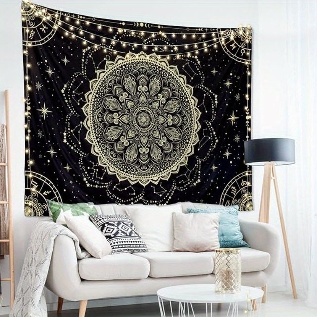 VIKAMA Wandteppich mit Mandala-Sternenkarte in Schwarz und Gold, dekorativer Boho-Wandteppich im astrologischen Stil - Bild 1