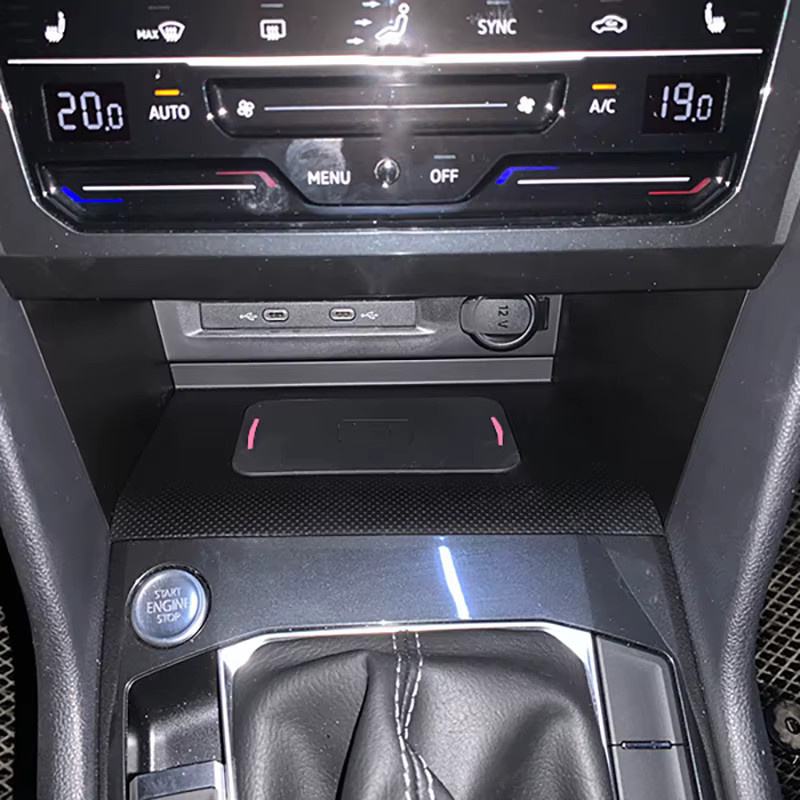 15W kabelloses Auto-Ladegerät als Ladehalterung für VW Tiguan MK2, Tiguan Allspace und Tharu (2017-2021), Farbe: Schwarz - Bild 2