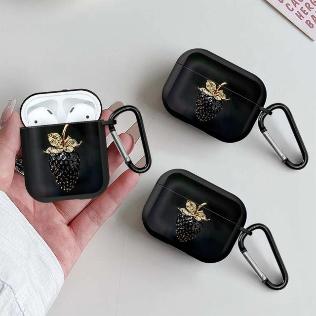 Schwarze Kopfhörerhülle mit Erdbeermuster für Apple AirPods Pro und AirPods 1, 2, 3, 4 - Bild 1
