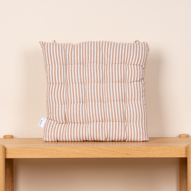 Sitzkissen BLUME2000 modern gestreift in Beige B/T/H: 40 x 40 x 40 cm - Bild 1