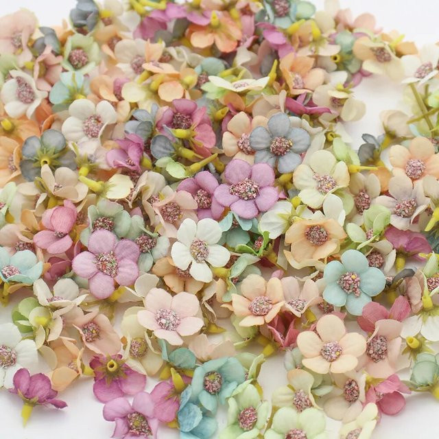 50 Stück künstliche Mini-Rosenköpfe aus Seide von Aogue in Multicolour für Dekoration, Hochzeit und Bastelarbeiten - Bild 1
