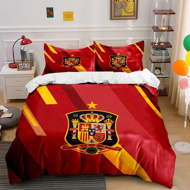 Bettwäsche-Set Atlantic Textile Factory mit spanischem Fußballwappenmuster in Weiß und Rot, bestehend aus 1 Bettbezug und 2 Kissenbezügen, B/H: 135 x 200 cm - Bild 1