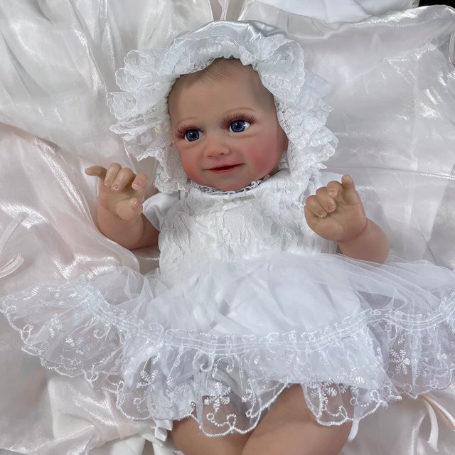 MRB Petya Mädchen Baby Puppe, Silikon, ab 3 Jahre - Bild 1