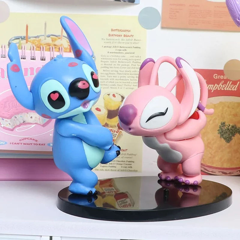 Anime Engel Figur aus Kunstharz als dekorative Statue für dein Desktop Display in Mehrfarbig - Bild 1