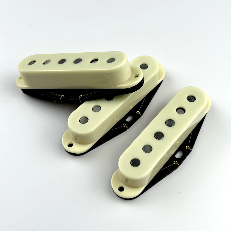 MENGJUE Strat-Style Tonabnehmer-Set im 1960er Jahre Vintage-Design mit Alnico 5 Single Coils für E-Gitarren, Farbe: Weiß - Bild 3