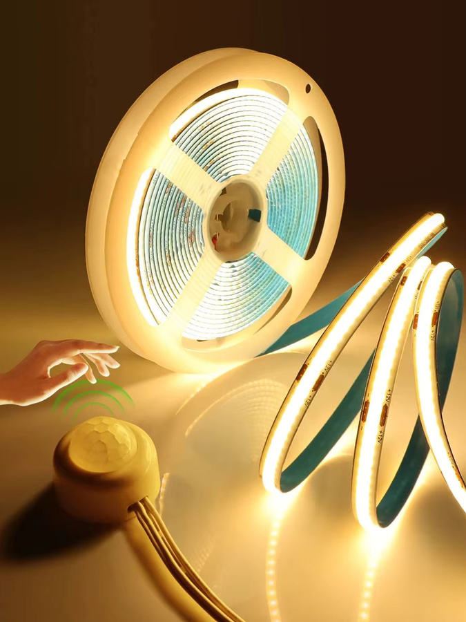 Lcamaw FCOB LED-Streifenlicht mit Bewegungsmelder, Warmweiß, Selbstklebend, DC 24V Nachtlampe mit Infrarot-Induktion - Bild 5