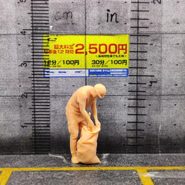 EHCMODEL Arbeiter im Maßstab 1:43, Miniatur Diorama, Resin, Einzelfigur - Bild 1